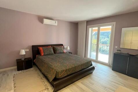 Blue bed