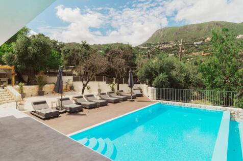 Pool terrace