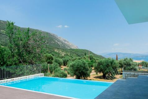 Pool to view