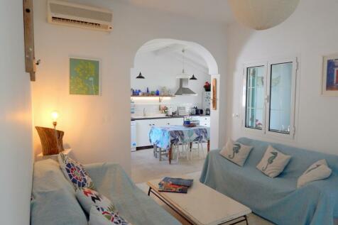 Sitting room spitaki