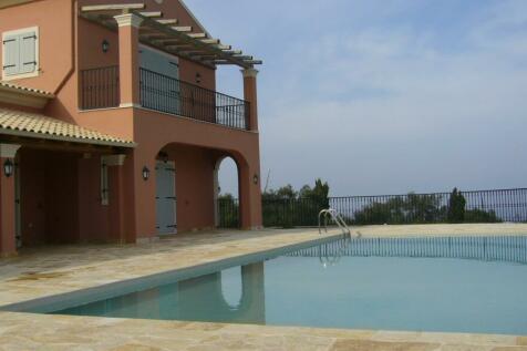 Swimming pool and villa