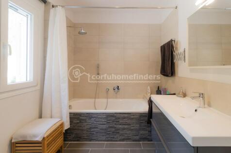 Bathroom cottage