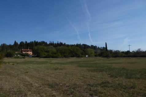 looking back towards the road