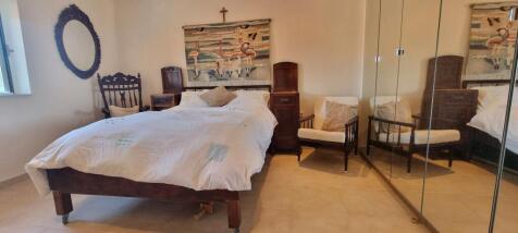 bed 1