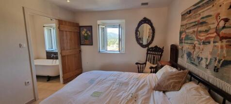 bed 1 b
