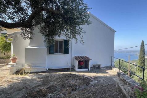 Upper side patio/parking