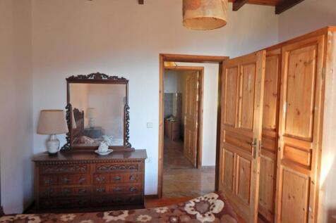 Upstairs bedroom