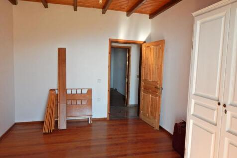 Upstairs bedroom