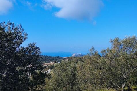 Vie to Afionas bay