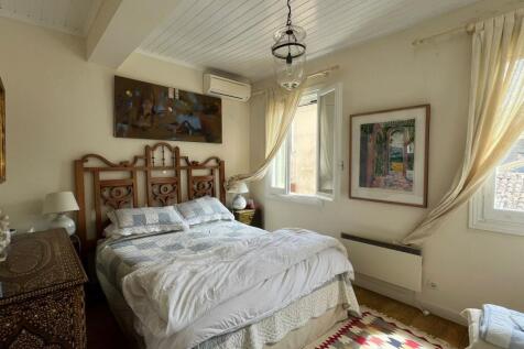Main bedroom out