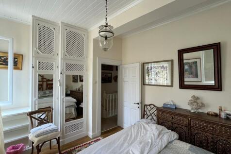 Main bedroom