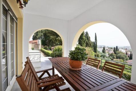 Covered terrace