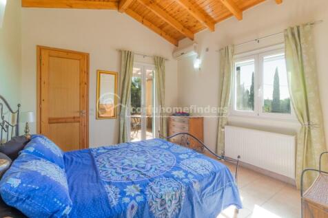 Upstairs bedroom