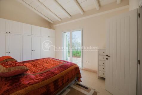 OH - Main bedroom to view