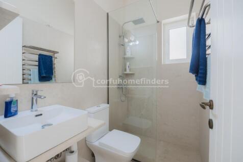 OH - Ensuite twin room