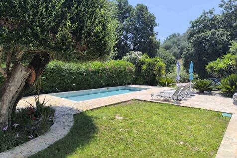 Lawn and pool