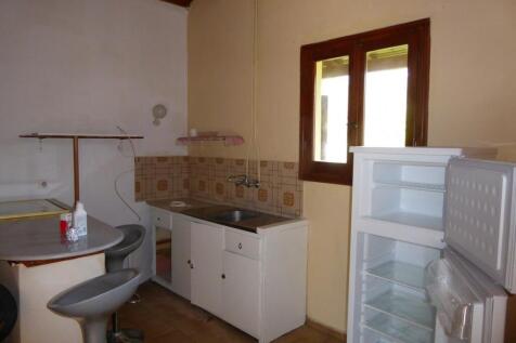 kitchen - upstairs apartment