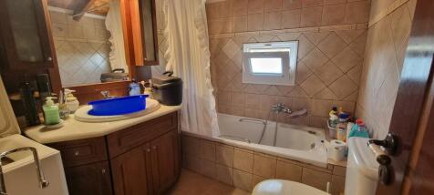 ATTIC BATH