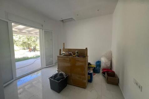 bedroom2