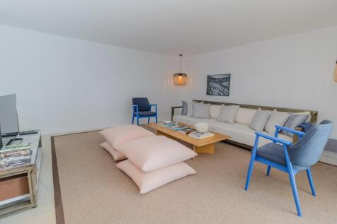 TV room