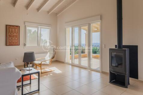 Sitting room balcony doors