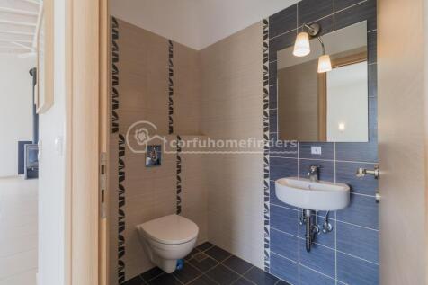 Upstairs WC