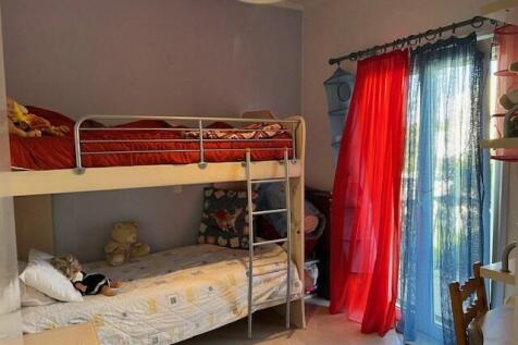 bedroom2