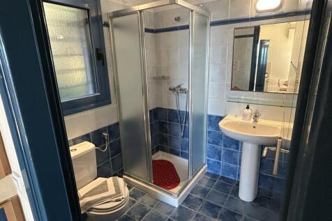 UA shower room