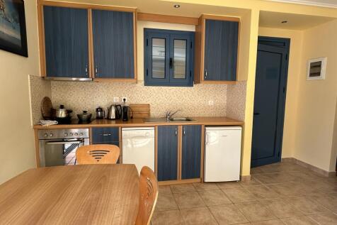 LA kitchen