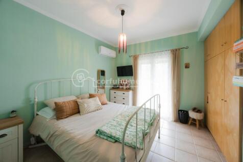 Double bedroom