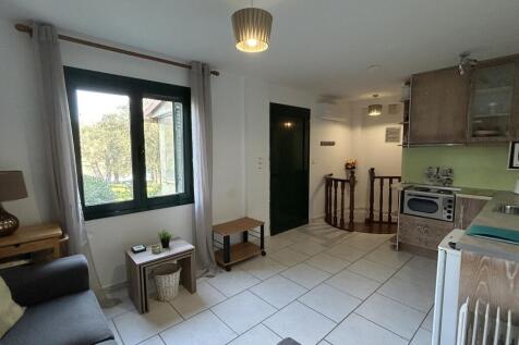 Whole upstairs room