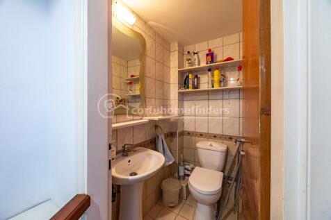 Upstairs WC