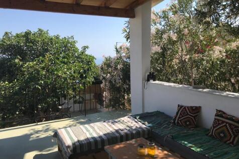 Outside sitting area to view
