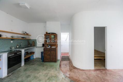 Kitchen to bedroom and shower room