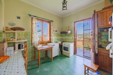 Upstairs kitchen
