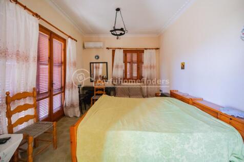 Upstairs bedroom