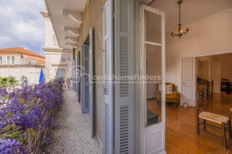 Balcony to inside