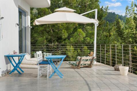 main balcony