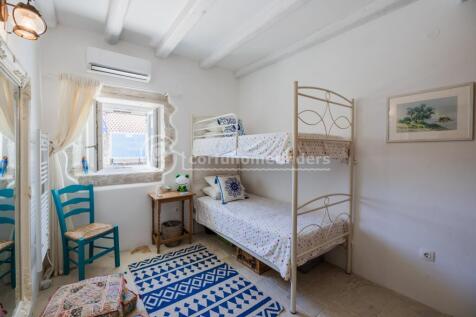 MH twin room