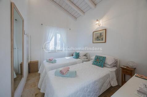 Cottage twin room
