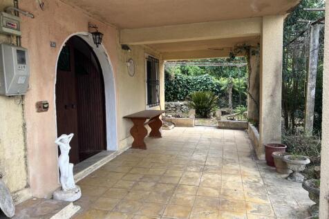 veranda