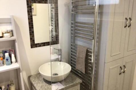 bathroom1