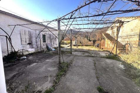 Side yard