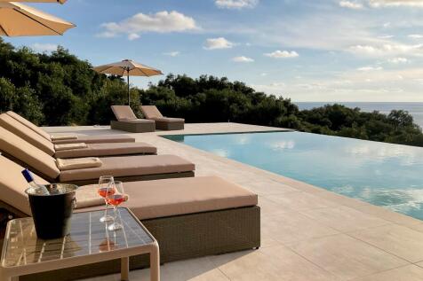 Pool terrace