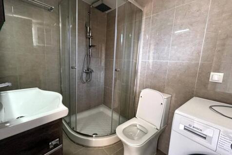 Shower room downstairs