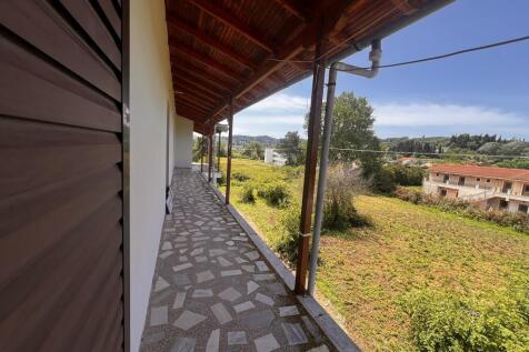 Back balcony