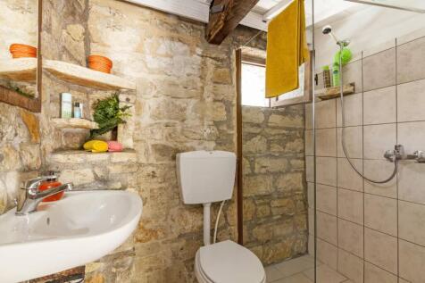 Shower room (v2)