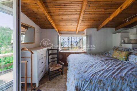 Mezzanine bedroom