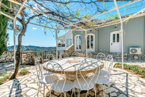 Outdoor eating area