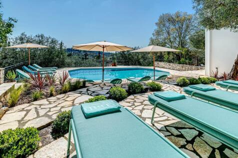 Pool lounging area